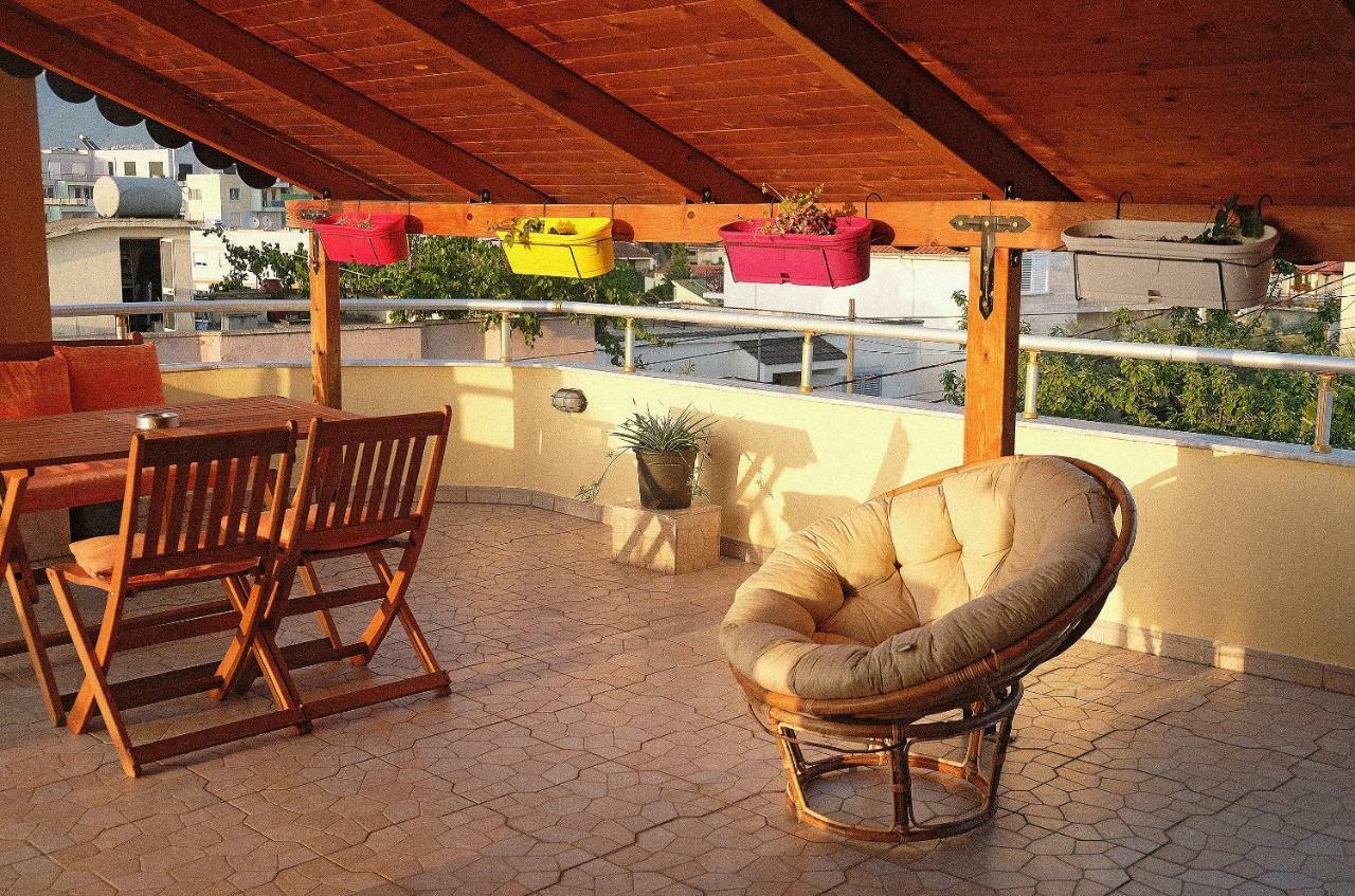 Friends Terrace Apartment Tiranë Luaran gambar